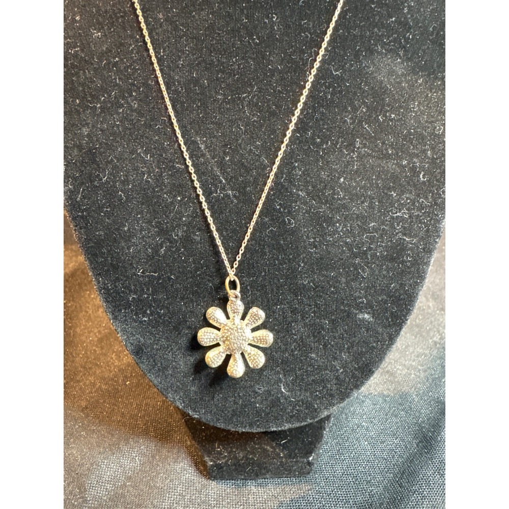 Flower Pendant Necklace Blue Gemstone Dainty Chain Rose Gold Tone - Picture 2 of 3
